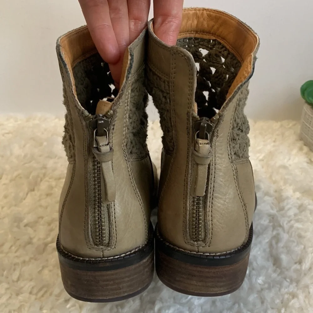 LATIGO Carly tan taupe Brown Leather Knit Crochet booties ankle Boots